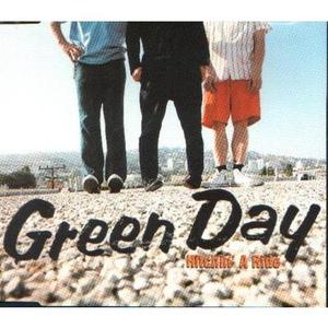 GREEN DAY - Hitchin&#039; A Ride