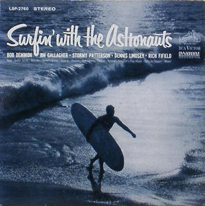 ASTRONAUTS - Surfin&#039; with the Astronauts